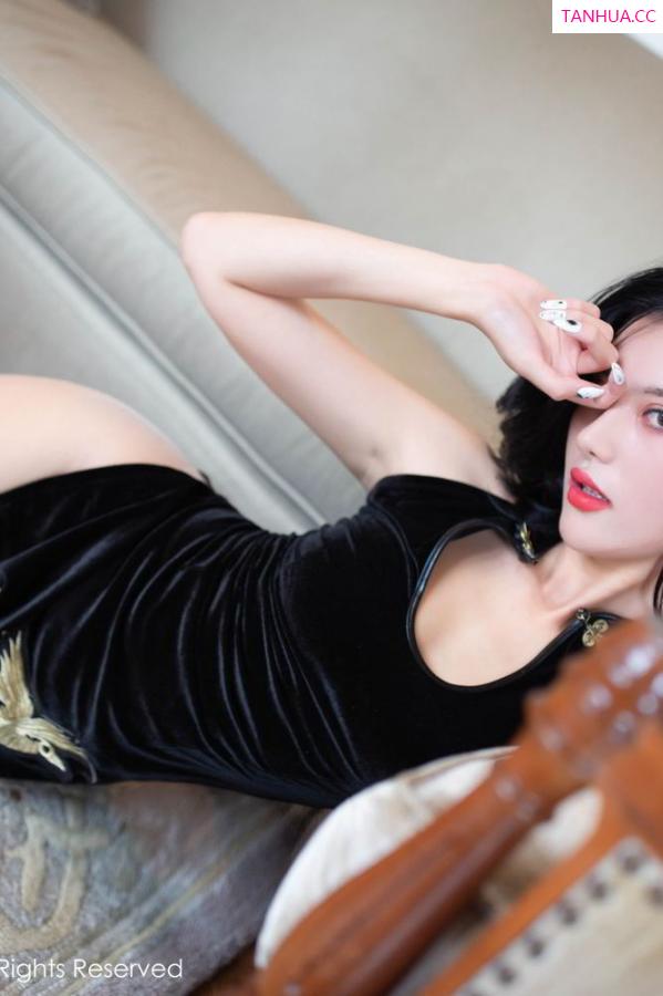 就是阿朱啊  [XIUREN]高清写真图 2019.08.02 就是阿朱啊第32张图片